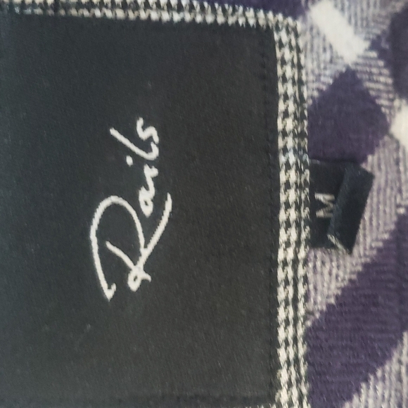 Rails hunter navy plaid flannel - Picture 4 of 4